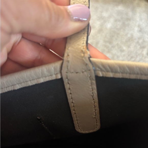 (Marc by Marc Jacobs) Black and Tan Women's Tote Bag - Picture 9 of 16